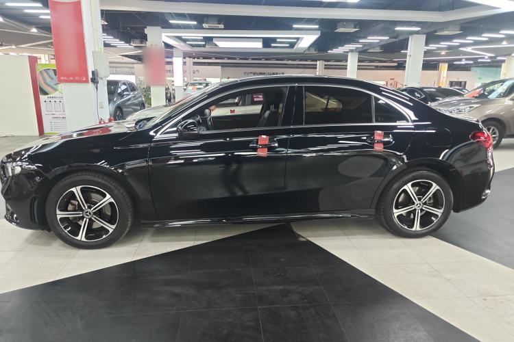 Used Mercedes-Benz A-Class 2022 Second Facelift A 200 L Sport Sedan Fashion Version Left Side