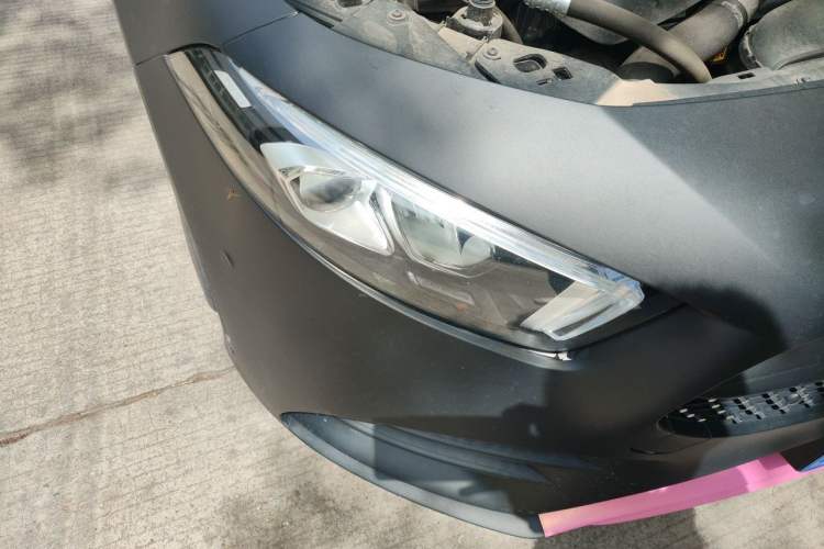 Used Mercedes-Benz A-Class 2022 A 200 L Sport Sedan Fashion Model Right Front Headlight