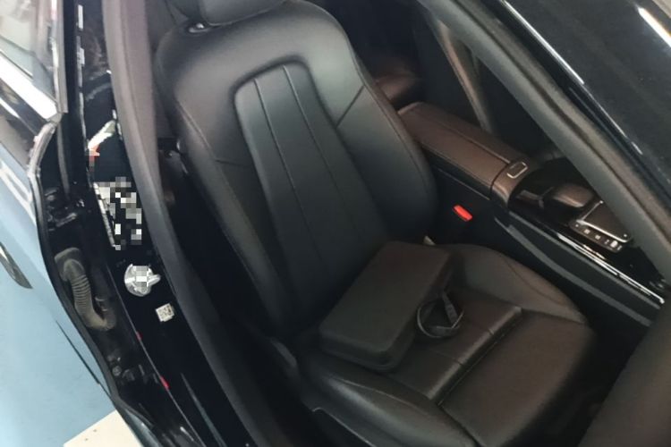 Used Mercedes-Benz A-Class 2022 Restyled A 200 L Sport Sedan Fashion Version Right Front Seat