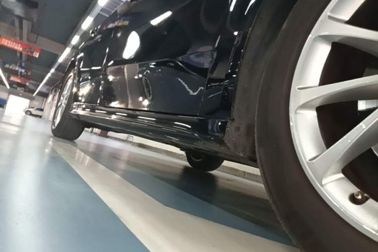 Used Mercedes-Benz A-Class 2022 Restyled A 200 L Sport Sedan Fashion Version Right Side Sill