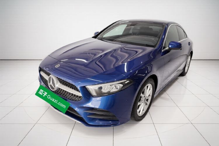Ojetý Mercedes-Benz A-Class 2022 Restyled A 200 L Sport Sedan Fashion Version Guazi used car, China used car export, Used car for sale, Used cars, Cheapest cars for sale