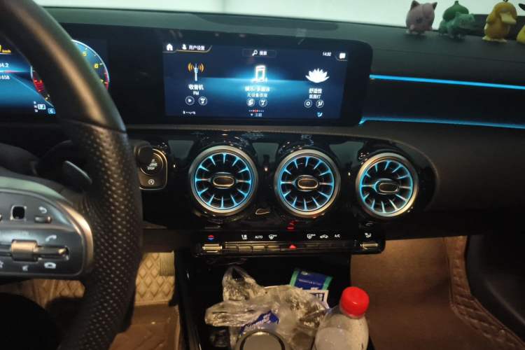 Used Mercedes-Benz A-Class 2022 A 200 L Sport Sedan Fashion Model Audio And AC Panel
