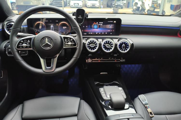 Used Mercedes-Benz A-Class 2022 A 200 L Sport Sedan Fashion Model Center Console
