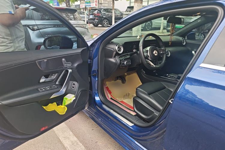 Used Mercedes-Benz A-Class 2022 Restyled A 200 L Sport Sedan Fashion Version Driver Seat