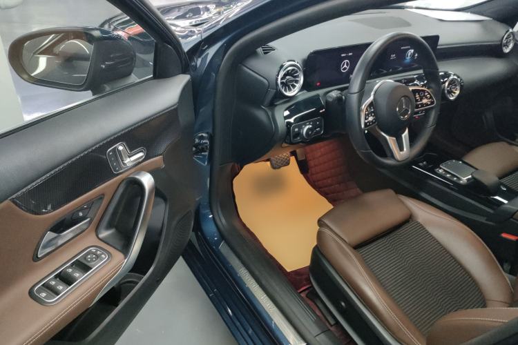 Used Mercedes-Benz A-Class 2022 Second Facelift A 200 Fashion Version Driver Seat