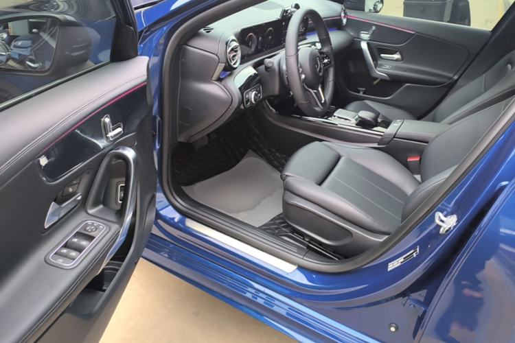 Used Mercedes-Benz A-Class 2022 A 200 L Sport Sedan Fashion Model Driver Seat