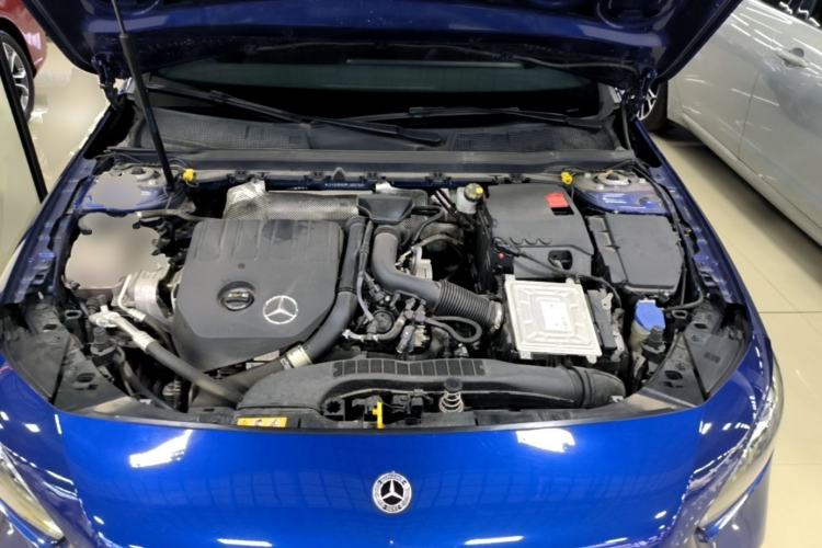 Used Mercedes-Benz A-Class 2022 Revised Version A 200 L Sport Sedan Fashionable Style Engine Bay