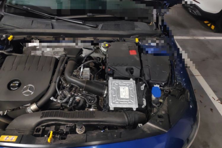 Used Mercedes-Benz A-Class 2022 Restyled A 180 L Sport Sedan Engine Bay Left