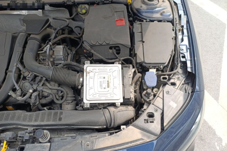 Used Mercedes-Benz A-Class 2022 A 200 Dynamic Edition Engine Bay Left