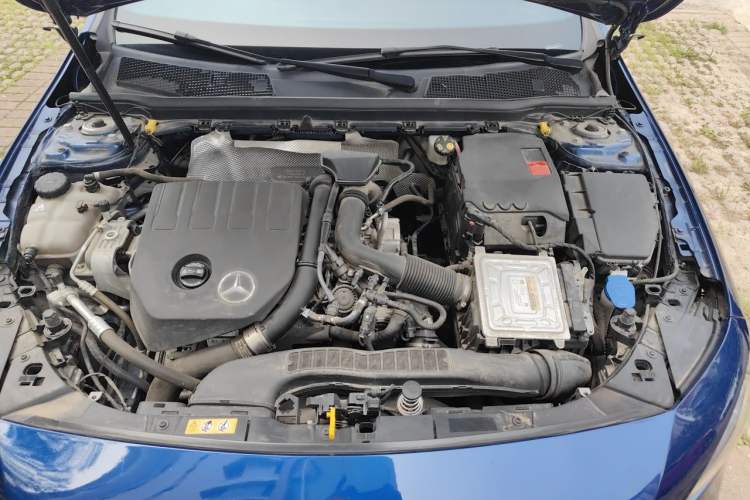 Used Mercedes-Benz A-Class 2022 Restyled A 200 L Sport Sedan Fashion Version Engine Bay Left