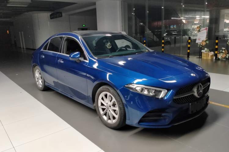 Used Mercedes-Benz A-Class 2022 Restyled A 200 L Sport Sedan Dynamic Version Exterior 2