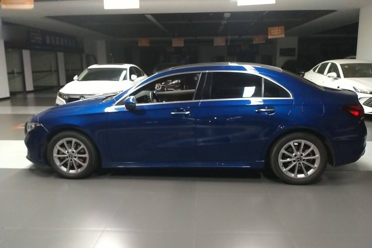 Used Mercedes-Benz A-Class 2022 Restyled A 200 L Sport Sedan Dynamic Version Exterior 3