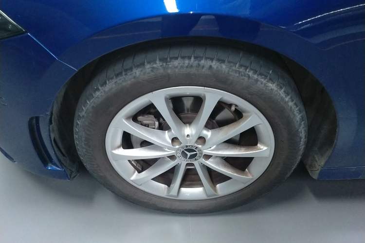 Used Mercedes-Benz A-Class 2022 Restyled A 200 L Sport Sedan Dynamic Version Exterior 7
