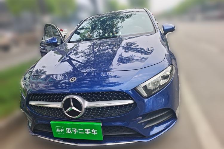 Used Mercedes-Benz A-Class 2022 Restyled A 200 L Sport Sedan Fashion Version Front