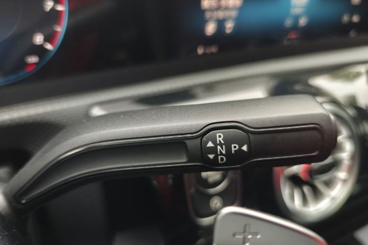 Used Mercedes-Benz A-Class 2022 Restyled A 200 L Sport Sedan Fashion Version Gear Lever