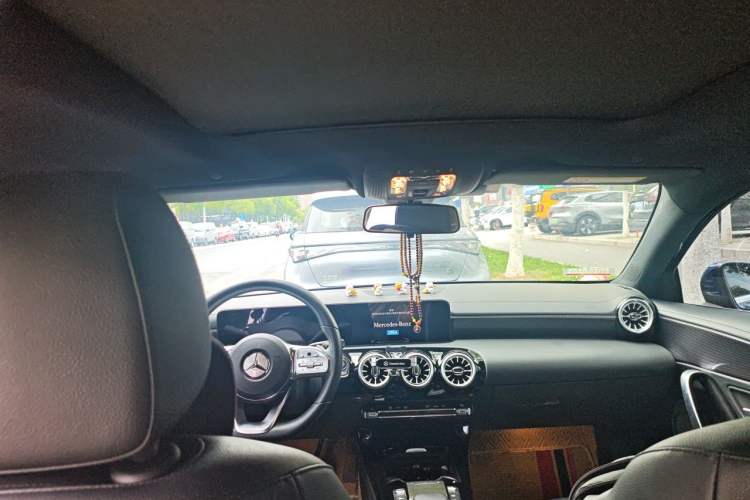 Used Mercedes-Benz A-Class 2022 Restyled A 200 L Sport Sedan Fashion Version Headliner