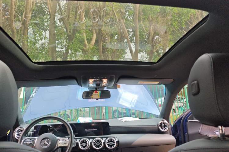 Used Mercedes-Benz A-Class 2022 Restyled A 200 L Sport Sedan Fashion Version Headliner