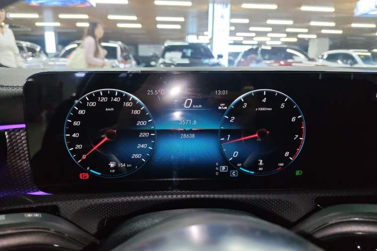 Used Mercedes-Benz A-Class 2022 Revised Version A 200 L Sport Sedan Fashionable Style Instrument Cluster