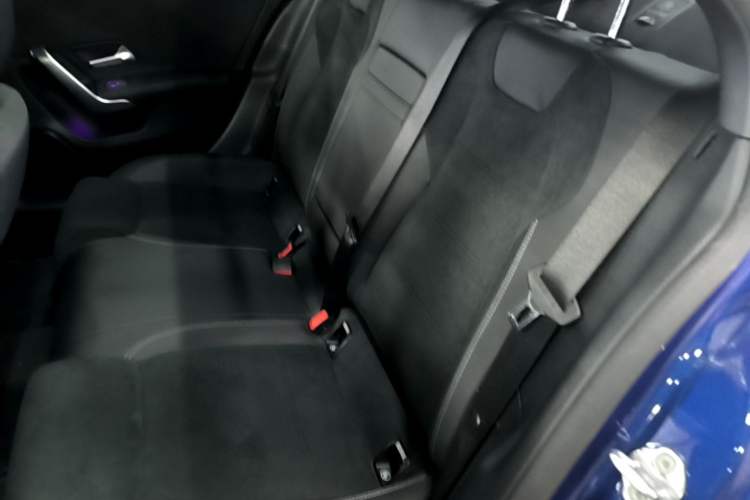 Used Mercedes-Benz A-Class 2022 Revised Version A 200 L Sport Sedan Fashionable Style Left Rear Seat