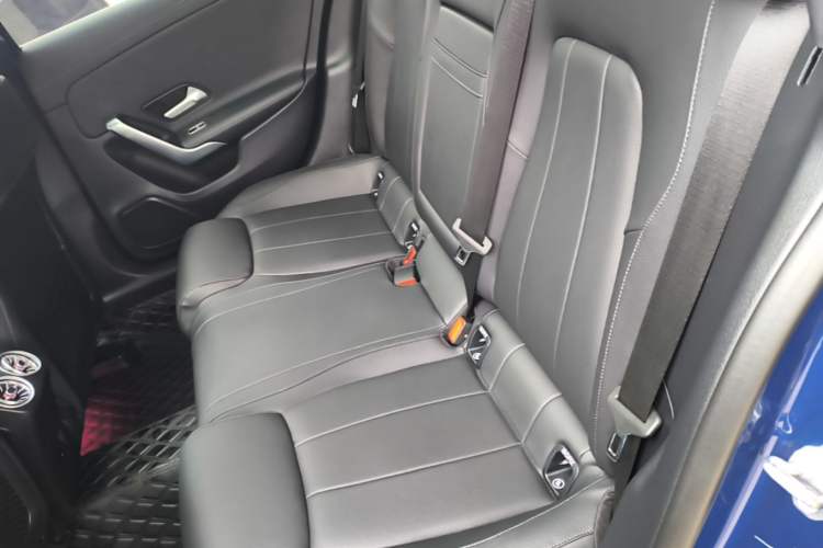 Used Mercedes-Benz A-Class 2022 A 200 L Sport Sedan Fashion Model Left Rear Seat