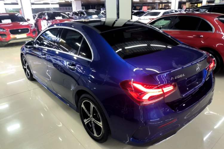 Used Mercedes-Benz A-Class 2022 Revised Version A 200 L Sport Sedan Fashionable Style Rear Left 45 Deg