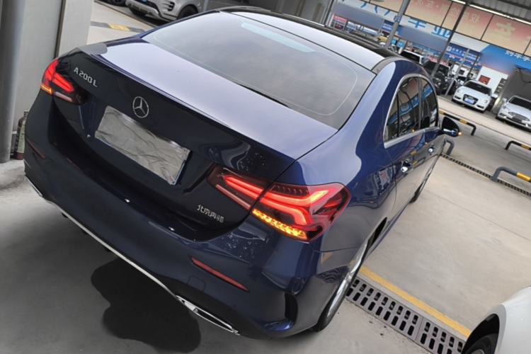 Used Mercedes-Benz A-Class 2022 A 200 L Sport Sedan Fashion Model Rear Right 45 Deg