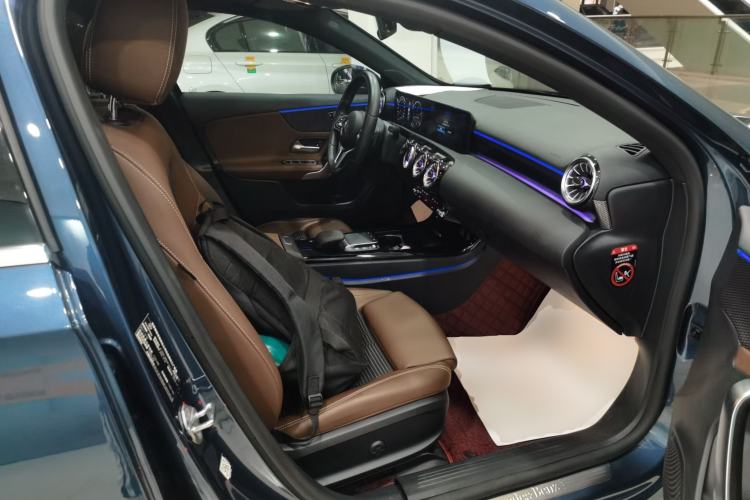 Used Mercedes-Benz A-Class 2022 Second Facelift A 200 Fashion Version Right Front Seat