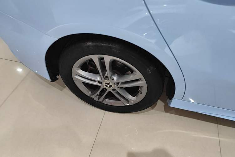 Used Mercedes-Benz A-Class 2022 A 180 L Sport Sedan Right Rear Wheel Hub
