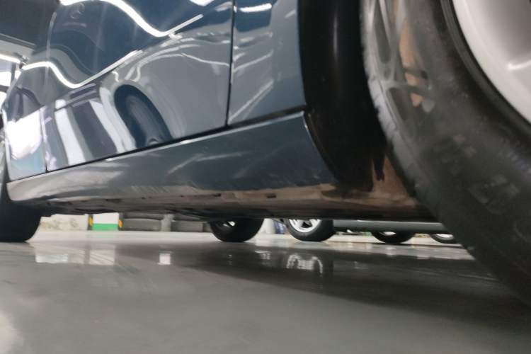 Used Mercedes-Benz A-Class 2022 Second Facelift A 200 Fashion Version Right Side Sill