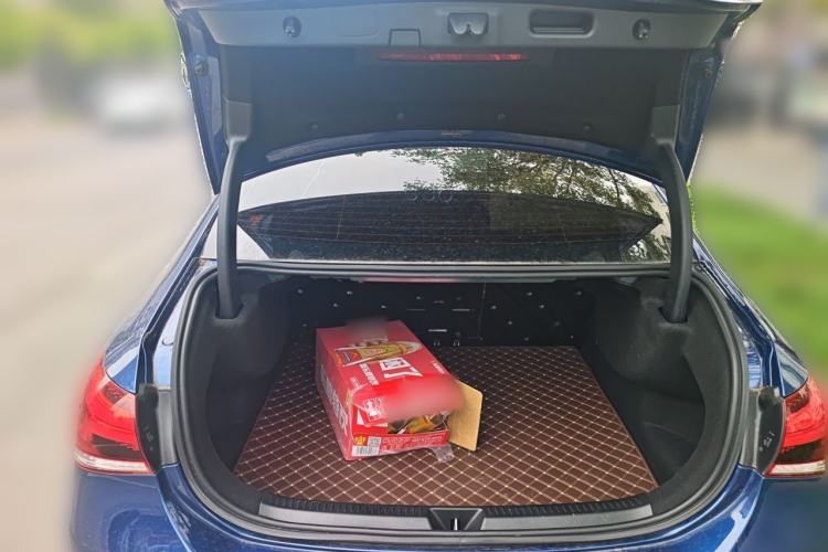 Used Mercedes-Benz A-Class 2022 Restyled A 200 L Sport Sedan Fashion Version Trunk