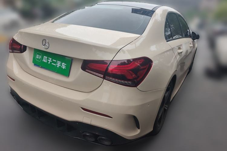 Used Mercedes-Benz A-Class 2022 Revised Version A 200 L Sport Sedan Fashionable Style Rear Right 45 Deg