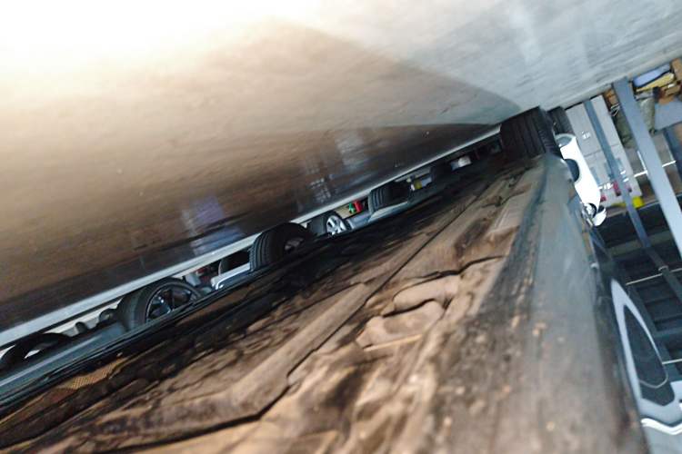 Used Mercedes-Benz A-Class 2022 Second Facelift A 200 L Sport Sedan Fashion Version Right Side Sill
