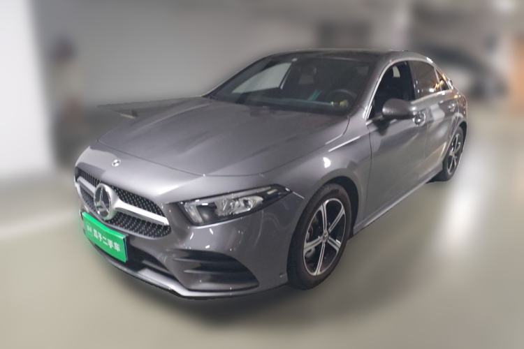 Used Mercedes-Benz A-Class 2022 Revised Version A 200 L Sport Sedan Fashionable Style Guazi used car, China used car export, Used car for sale, Used  cars, Cheapest cars for sale
