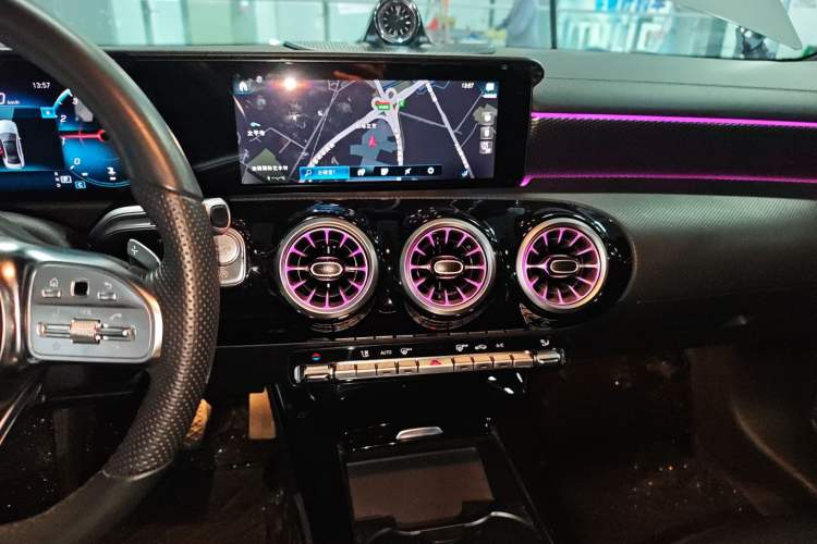 Used Mercedes-Benz A-Class 2022 Restyled A 200 L Sport Sedan Fashion Version Audio And AC Panel