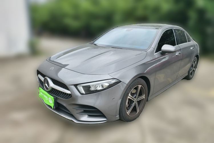 Used Mercedes-Benz A-Class 2022 Second Facelift A 200 L Sport Sedan Fashion Version Guazi used car, China used car export, Used car for sale, Used  cars, Cheapest cars for sale