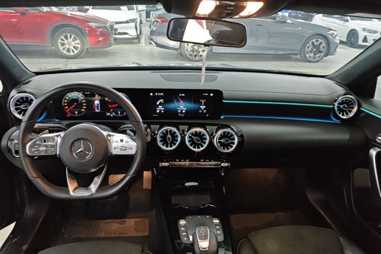 Used Mercedes-Benz A-Class 2022 A 200 L Sport Sedan Fashion Model Center Console