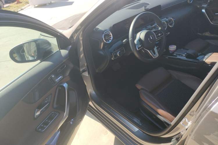 Used Mercedes-Benz A-Class 2022 Second Facelift A 200 Fashion Version Driver Seat