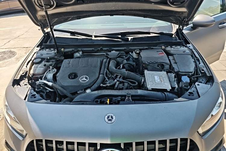 Used Mercedes-Benz A-Class 2022 A 200 L Sport Sedan Fashion Model Engine Bay