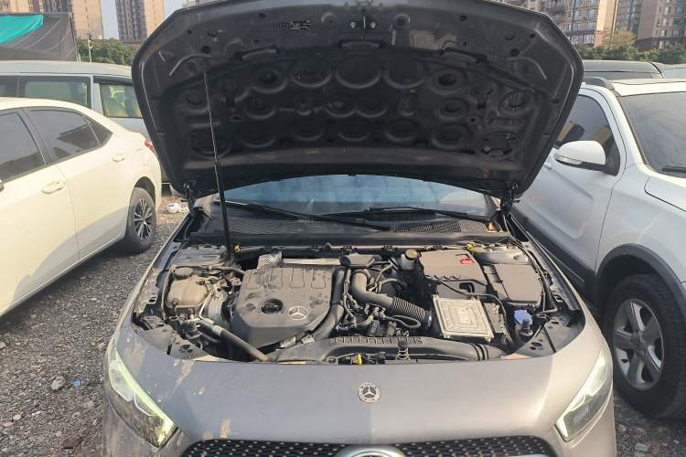 Used Mercedes-Benz A-Class 2022 Restyled A 200 L Sport Sedan Fashion Version Engine Bay