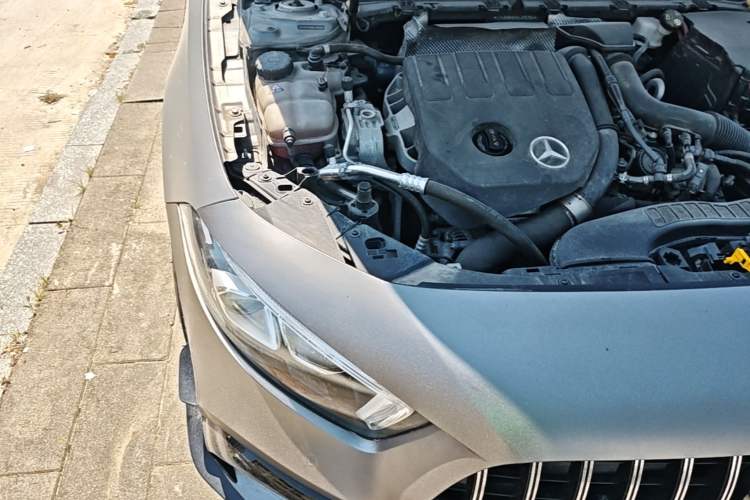Used Mercedes-Benz A-Class 2022 A 200 L Sport Sedan Fashion Model Engine Bay Right