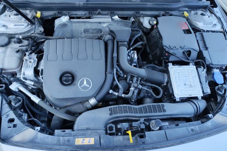 Used Mercedes-Benz A-Class 2022 Revised Version A 200 L Sport Sedan Fashionable Style Engine Bay