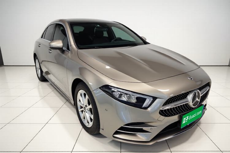 Used Mercedes-Benz A-Class 2022 Restyled A 200 L Sport Sedan Fashion Version Exterior 1