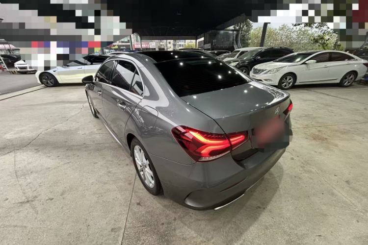 Used Mercedes-Benz A-Class 2022 Restyled A 200 L Sport Sedan Fashion Version Exterior 1