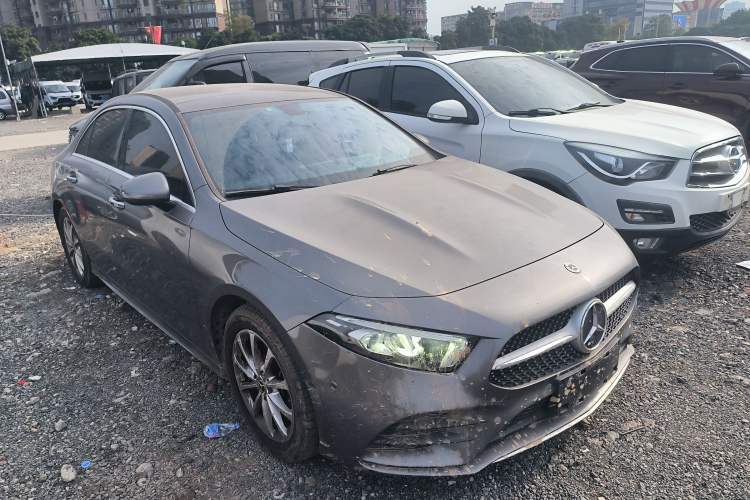 Used Mercedes-Benz A-Class 2022 Restyled A 200 L Sport Sedan Fashion Version Exterior 1