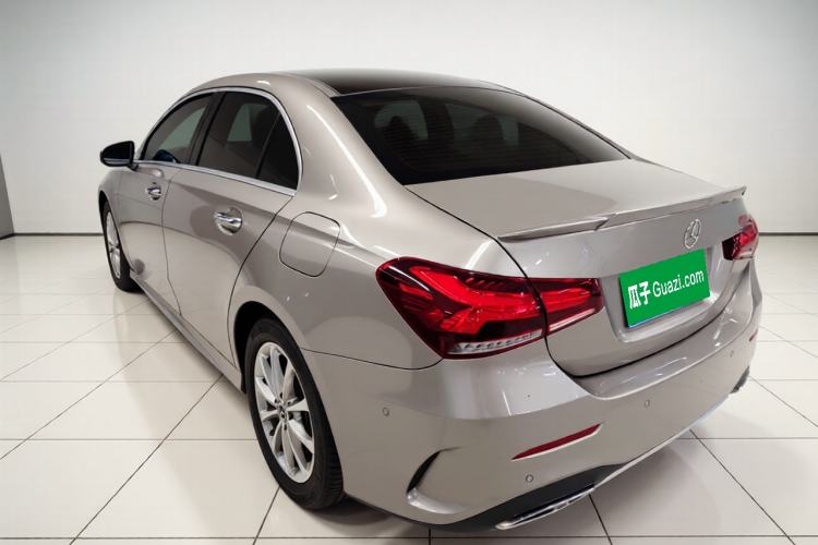 Used Mercedes-Benz A-Class 2022 Restyled A 200 L Sport Sedan Fashion Version Exterior 2
