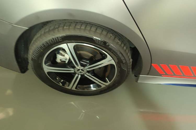 Used Mercedes-Benz A-Class 2022 Revised Version A 200 L Sport Sedan Fashionable Style Exterior 5
