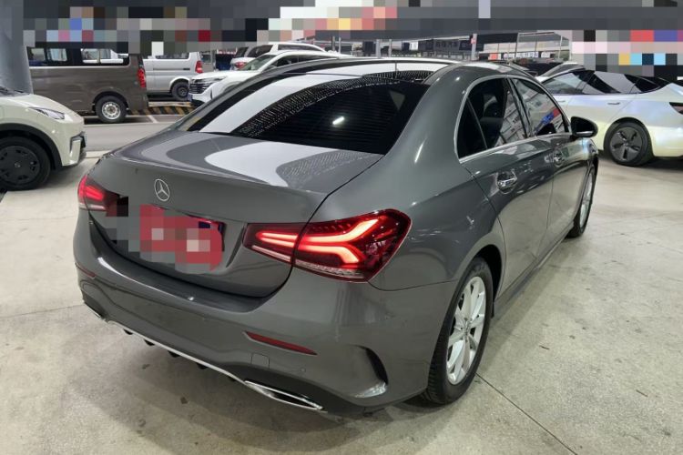 Used Mercedes-Benz A-Class 2022 Restyled A 200 L Sport Sedan Fashion Version Exterior 5