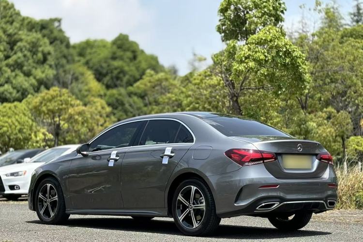 Used Mercedes-Benz A-Class 2022 Revised Version A 200 L Sport Sedan Fashionable Style Exterior 8