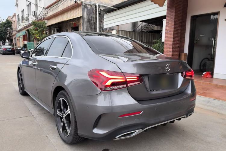 Used Mercedes-Benz A-Class 2022 Revised Version A 200 L Sport Sedan Fashionable Style Exterior 8