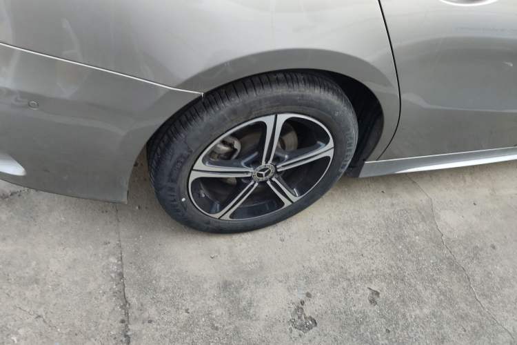 Used Mercedes-Benz A-Class 2022 Revised Version A 200 L Sport Sedan Fashionable Style Exterior 8